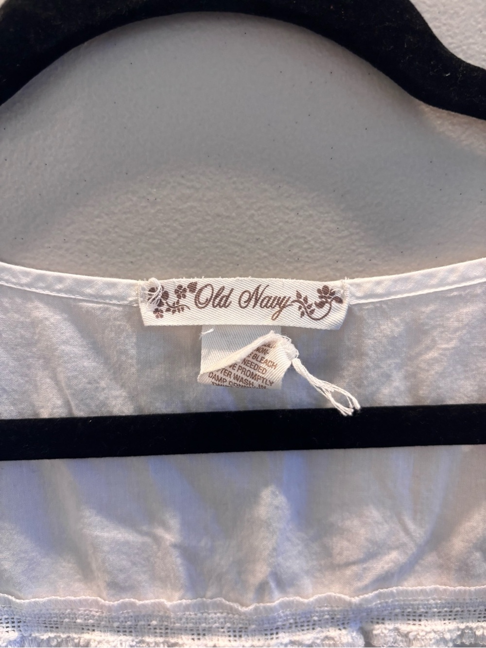White Boho Tie-Front Vintage Old Navy Top - Picture 2 of 3